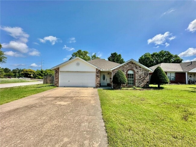 Building Photo - 801 Jon Dr Rental