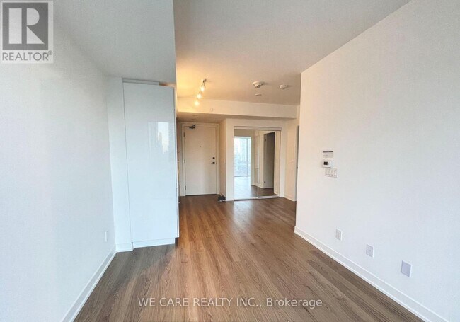 Photo - 319 Jarvis St Unit 1001