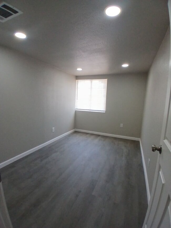Photo - Charming Renovated 3-Bedroom Home for Rent