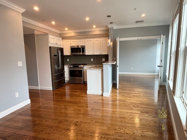 38-42 Hyde Park Ave. Unit 5 - 38-42 Hyde Park Ave. Unit 5 Unidad 5 Rental