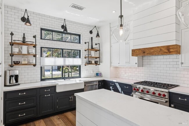 Photo - 1810 Quail Ct