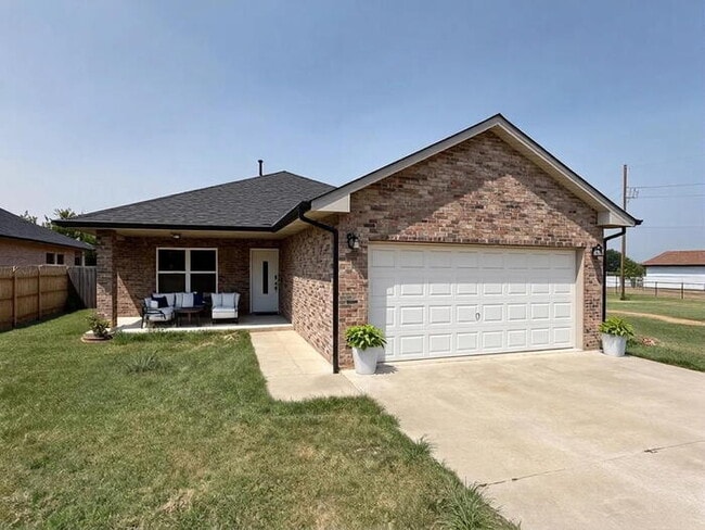 Photo - 3 Bed 2 Bath in NW OKC