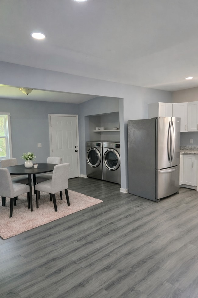 Photo - Beautiful reconstructed 4 bedroom