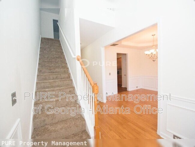 Photo - 4363 Walforde Blvd