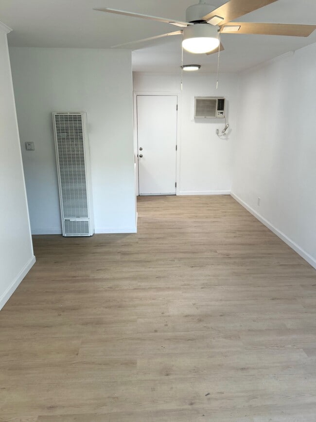 Photo - 204 W Verdugo Ave