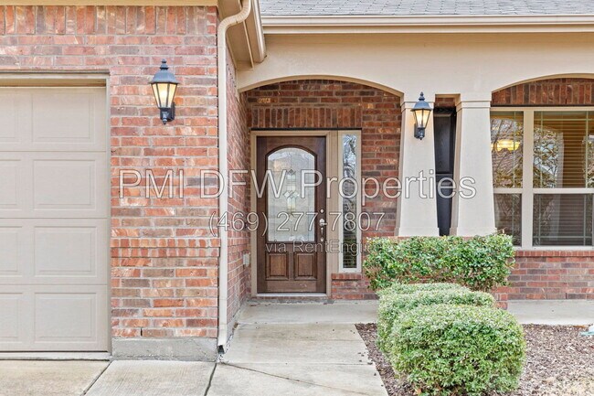 Photo - 1624 Medina Ln