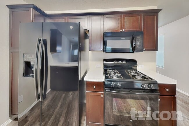 Photo - 8518 Amistad Cove