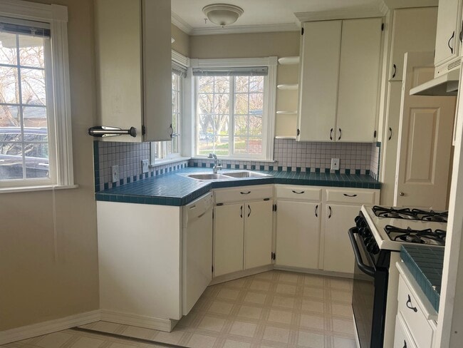 Photo - Affordable, Adorable Medford Home!!