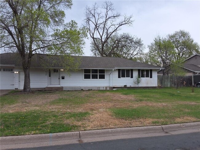 Building Photo - 7632 Scott Ave N