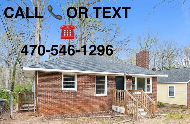 Photo - 2305 Redbud Ln