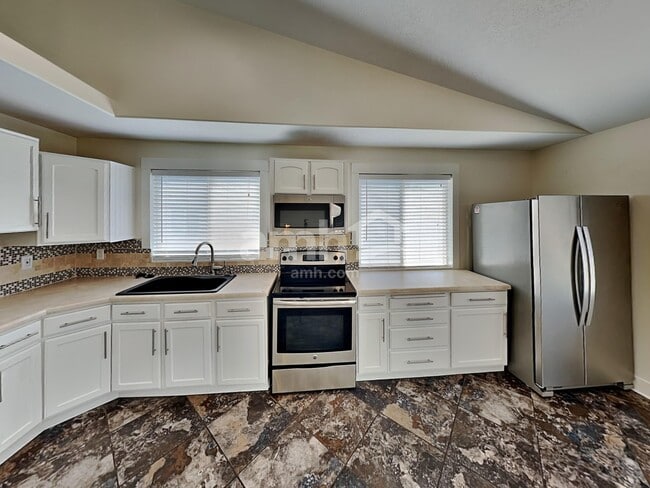 Photo - 5806 S Stone Flower Way