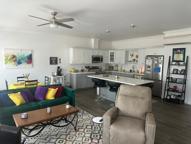 Photo - 806 Cedar St Unit D