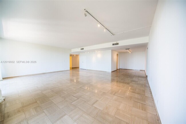 Photo - 151 Crandon Blvd Unit 425
