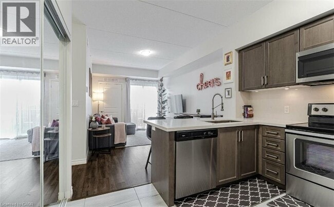 Photo - 630 Sauve St Unit 510