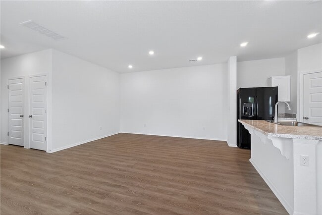 Photo - 6802 SW Dignity Ave