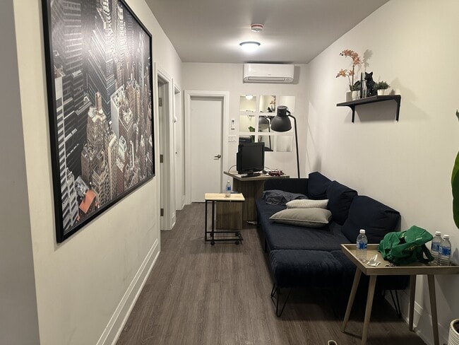 Photo - 595 St Clair Ave W Unit 7