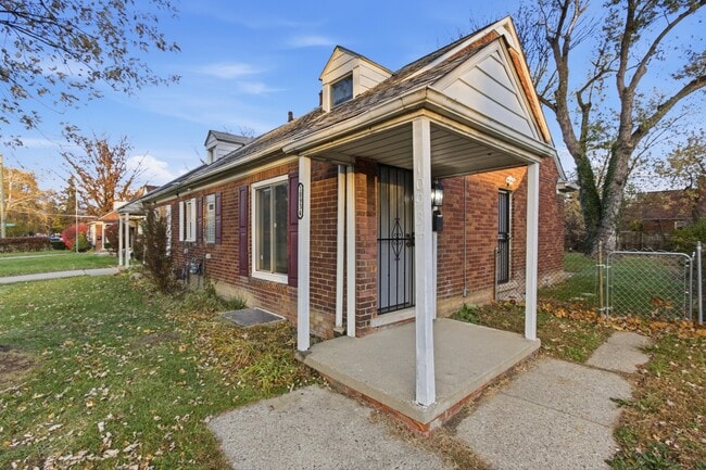 Photo - 10934 Nottingham Rd