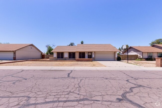 Building Photo - Comfortable 3-Bed, 2-Bath Home in Glendale!