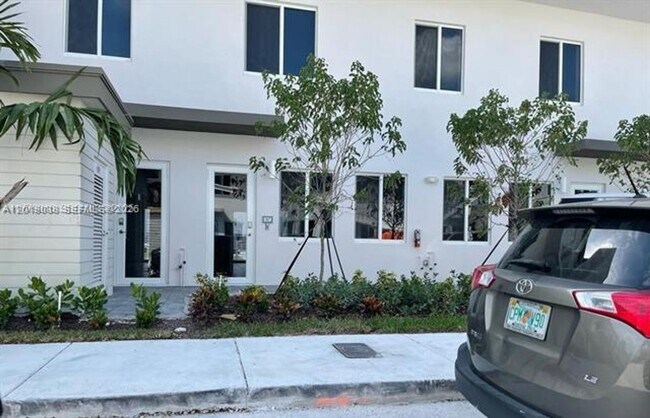 Photo - 6450 NW 102nd Path Unit 6450 NW 102 Path # 107