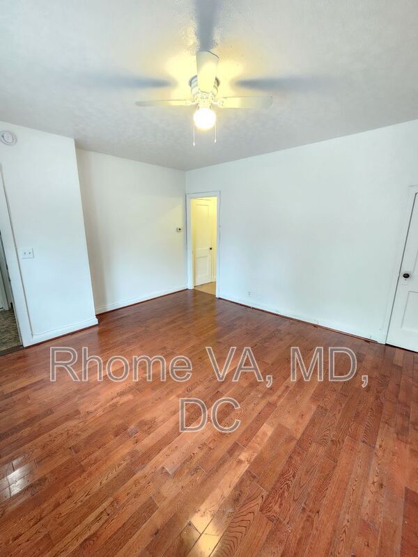 Photo - 515 Franklin St NE Unit 2