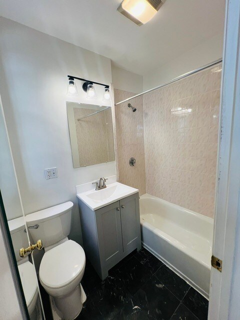 Photo - 38 Hemenway St Unit 28