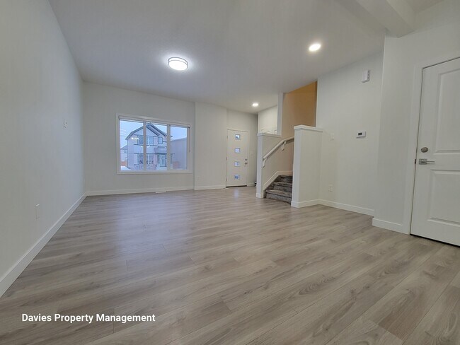 Photo - 9475 Colak Ln SW