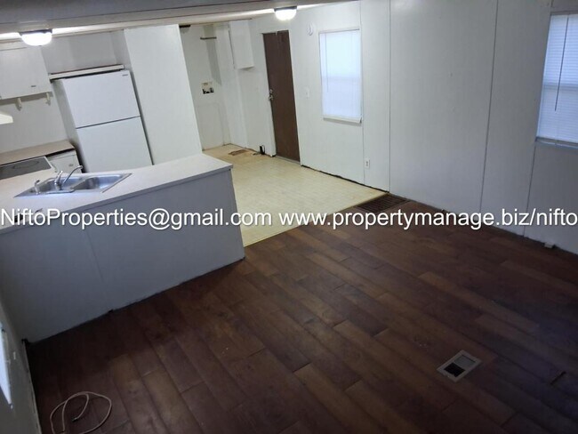 Photo - 5636 Aenon Ln