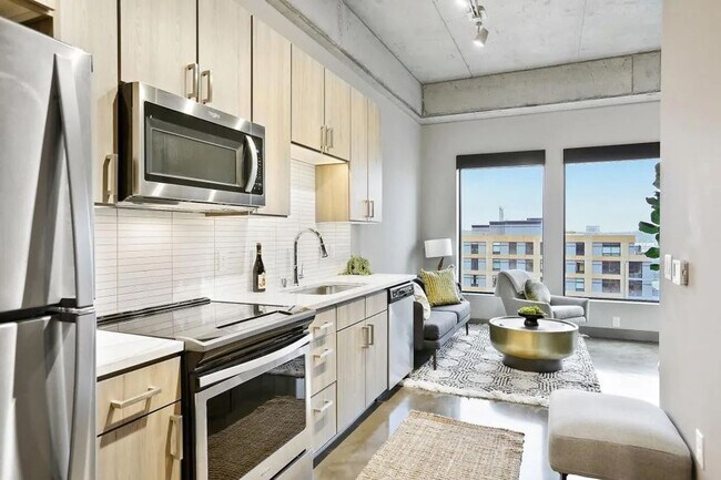 Building Photo - FURNISHED STUDIO IN THE HEART OF THE NORTH... Rental