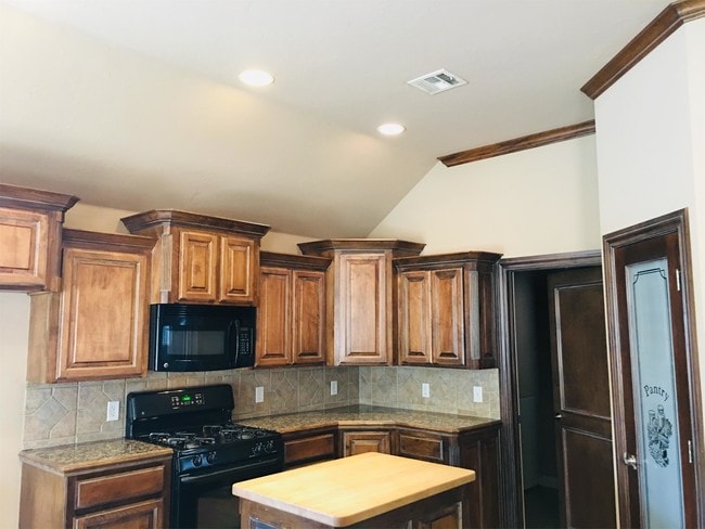 Photo - 2729 NW 155th St