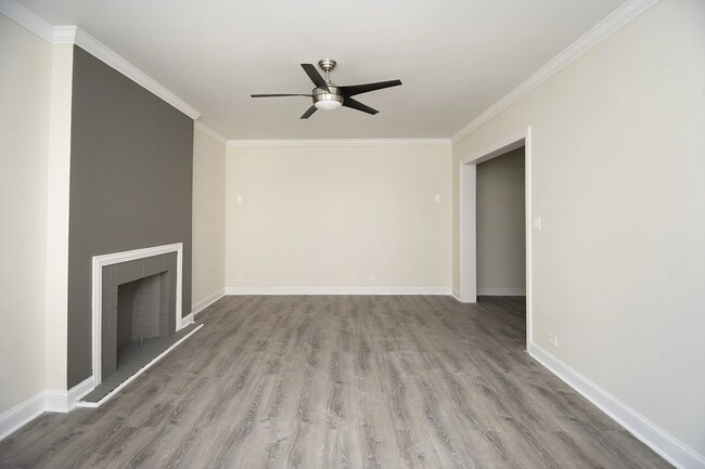 Photo - 329 Kedzie St Unit 2