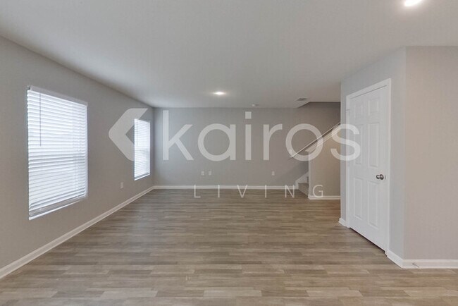 Photo - 1709 Nebraska Loop