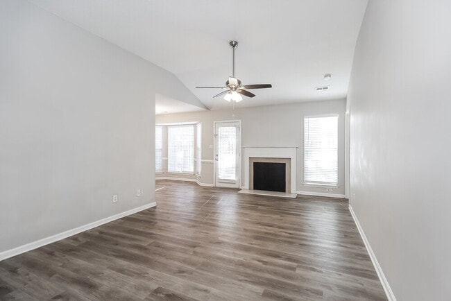 Photo - 10509 Brawley Ln