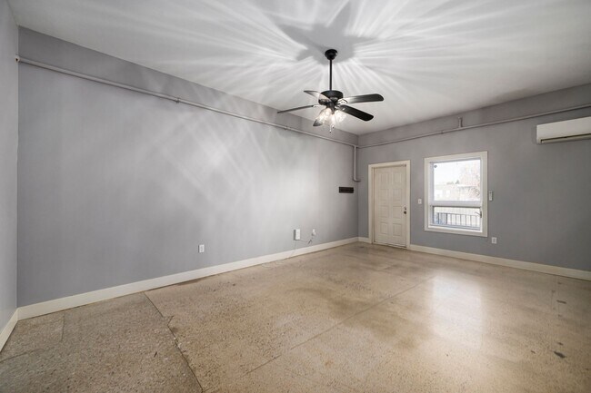 Photo - Urban Studio 43