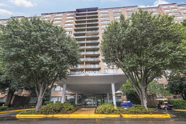 Building Photo - Monticello at Southern Towers Rental