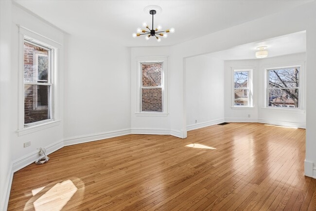 Photo - 1931 N Kostner Ave Unit 2