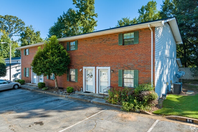 Cedar Springs Apartments