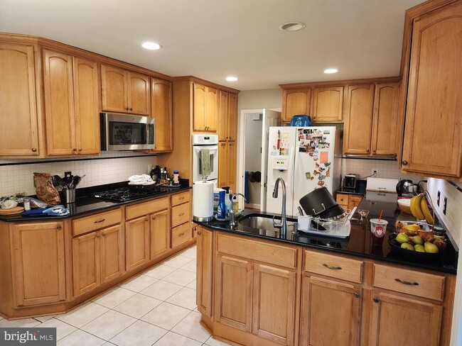 Photo - 2026 Westwood Forest Dr