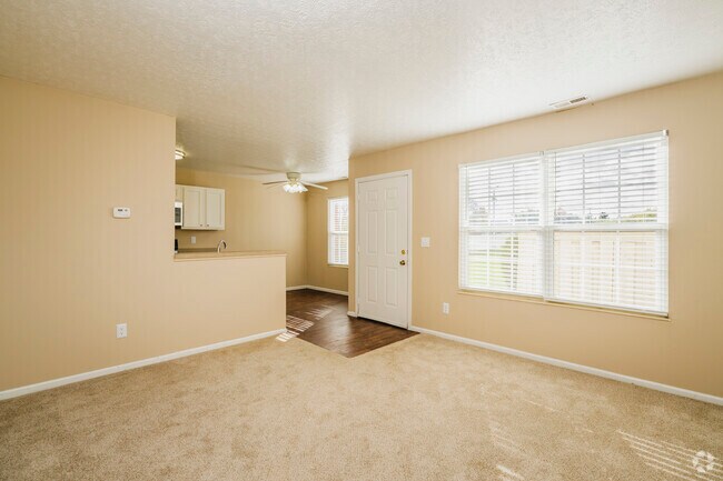2BR, 1BA - 1,060SF - Living Room