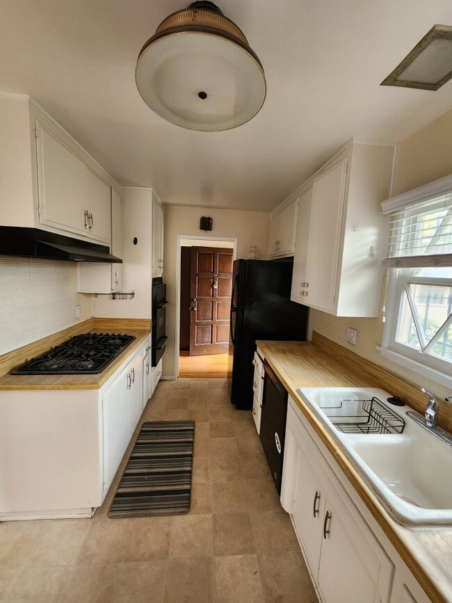 Photo - 2609 Elyssee St