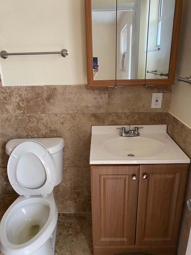 Photo - 22 SW 5th St Unit A