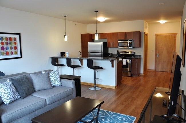 Photo - Jackson Square Apartments