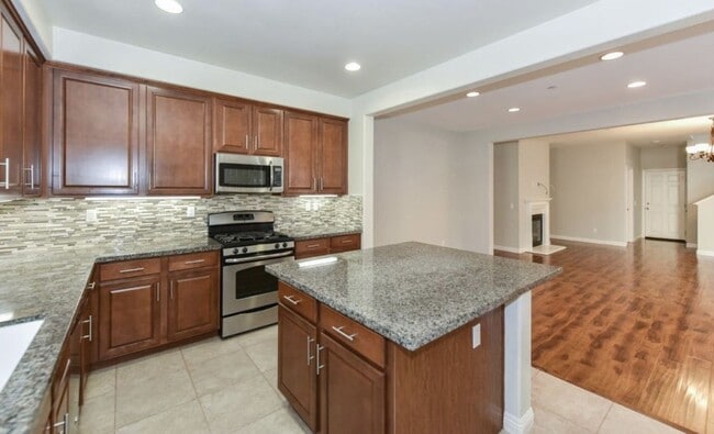 Photo - 10528 Ponderosa Cir