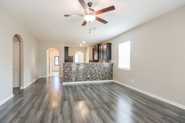 Photo - 7618 Dragon Pearls Ln