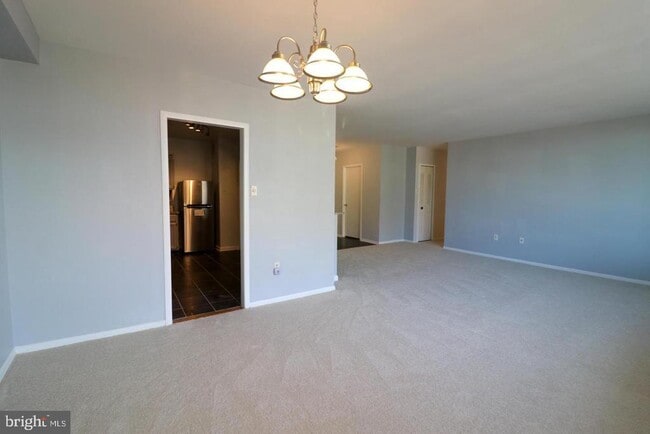 Photo - 3705 S George Mason Dr Unit 2117S