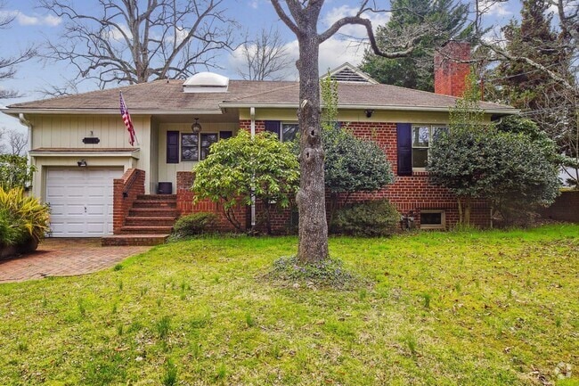Building Photo - 5215 Brookeway Dr Rental