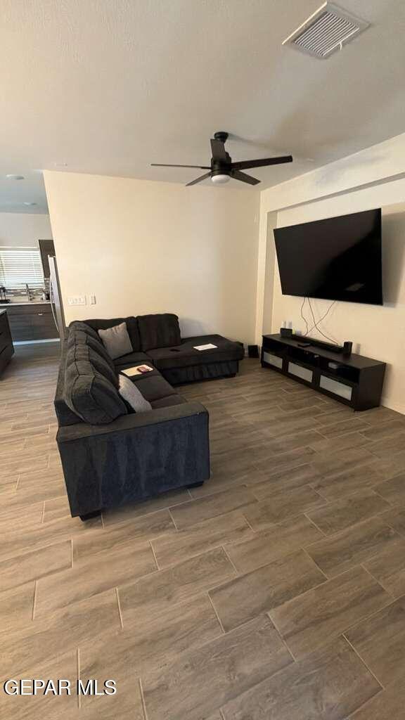 Photo - 476 Deserts Dr