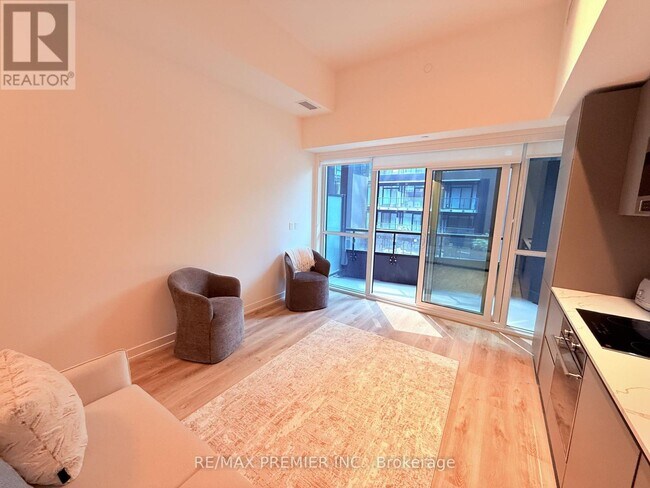 Photo - 110 Broadway Ave Unit 410S