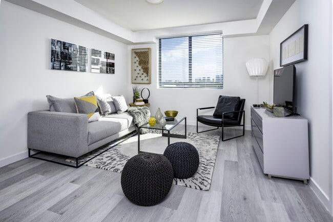 Unit Livingroom