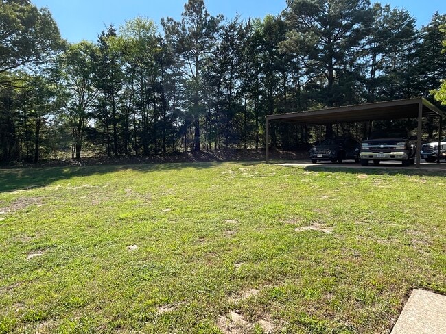 Photo - 15021 Hillview Rd