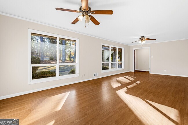 Photo - 4140 Rainbow Dr